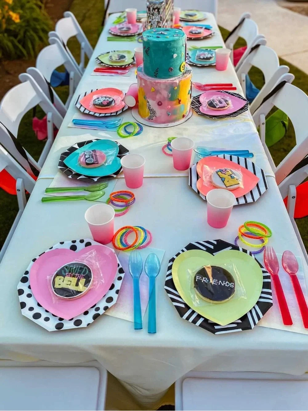 I Heart Neon Plates